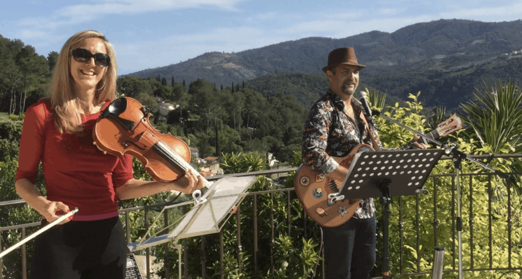 becky and chris live